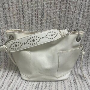 Steve Madden Medium Size Cream Color Faux Leather Bag w/Silver Accents